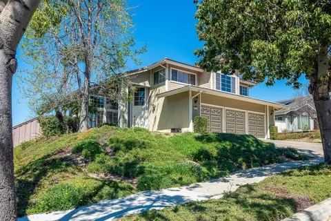 8482 Mesa Heights Rd, Santee, CA 92071