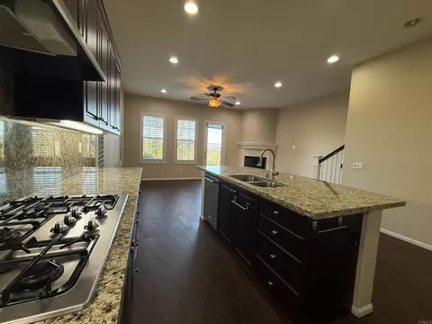 Kitchen - 1273 Breakaway Dr, Oceanside, CA 92057 photo 3 of 5