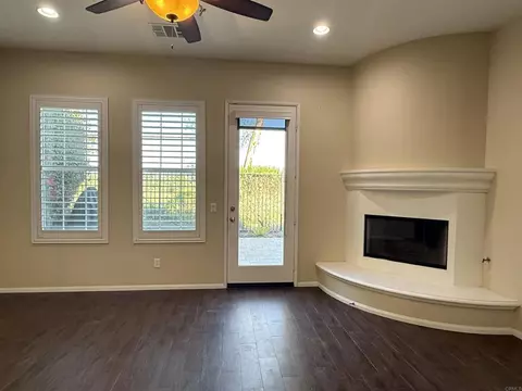 Living - 1273 Breakaway Dr, Oceanside, CA 92057 photo 2 of 5