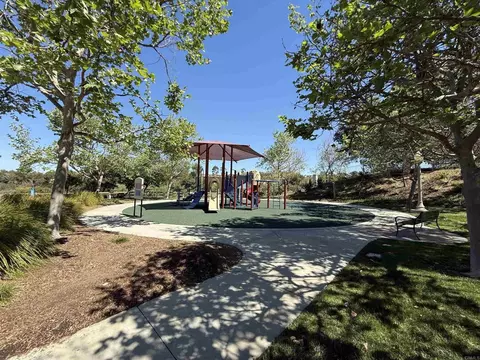 Exterior - 1273 Breakaway Dr, Oceanside, CA 92057 photo 4 of 5