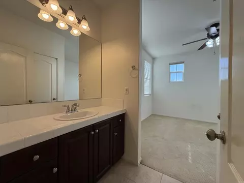 Bath - 1273 Breakaway Dr, Oceanside, CA 92057 photo 4 of 6