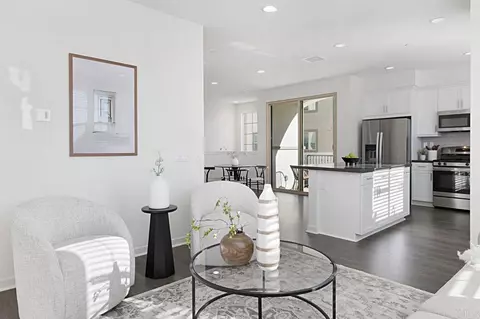 Living - 313 Brookside Way, Santee, CA 92071 photo 4 of 4