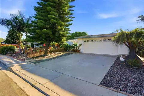 13027 Via Del Valedor, San Diego, CA 92129