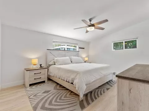 Bedroom - 1265 E Fallbrook St, Fallbrook, CA 92028 photo 4 of 6