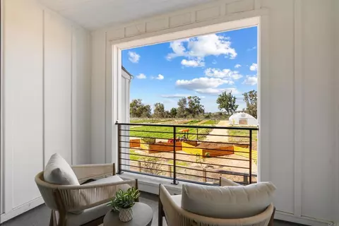 1044 Palmaria Ct, Encinitas, CA 92024