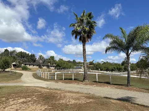 Exterior - 2357 Via Monserate, Fallbrook, CA 92028 photo 16 of 16