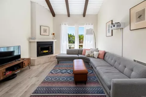 3004 La Costa Ave #B, Carlsbad, CA 92009