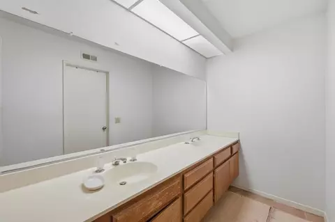 Bath - 4308 Los Padres Dr, Fallbrook, CA 92028 photo 1 of 3
