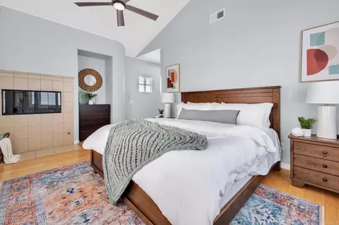 Bedroom - 424 N Tremont St, Oceanside, CA 92054 photo 4 of 7