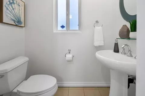 Bath - 424 N Tremont St, Oceanside, CA 92054 photo 1 of 7