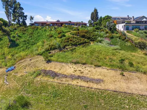 Exterior - 1355 Rainbow Ridge Ln, Encinitas, CA 92024 photo 19 of 19