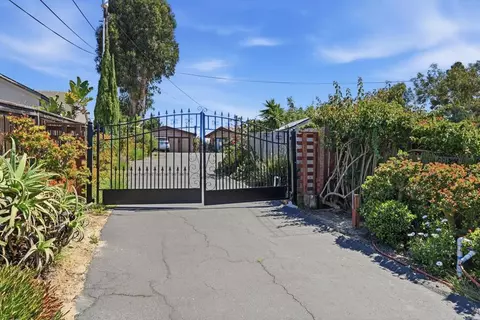 Other - 1355 Rainbow Ridge Ln, Encinitas, CA 92024 photo 1 of 5