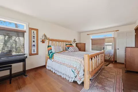 Bedroom - 1355 Rainbow Ridge Ln, Encinitas, CA 92024 photo 3 of 3