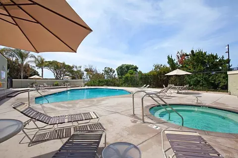 Exterior - 1819 Milbank Rd, Encinitas, CA 92024 photo 7 of 10