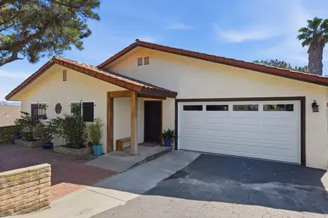 1331 Barbara Dr, Vista, CA 92084