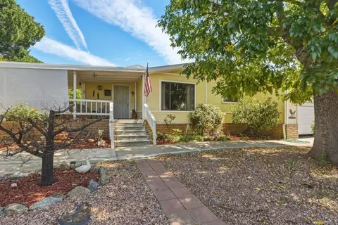 18218 Paradise Mountain Rd #SPC 179, Valley Center, CA 92082