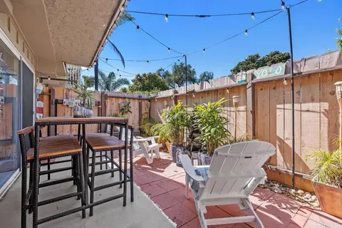 Exterior - 405 Requeza St #H9, Encinitas, CA 92024 photo 6 of 8