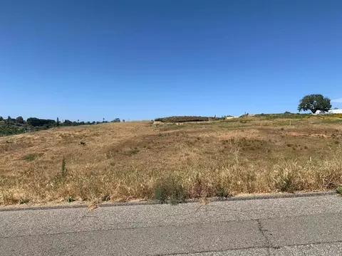 4 Camino De Nog, Fallbrook, CA 92028