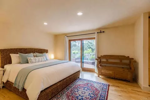 Bedroom - 3540 Oak Pl, Carmel, CA 93923 photo 2 of 6