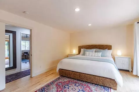 Bedroom - 3540 Oak Pl, Carmel, CA 93923 photo 1 of 6