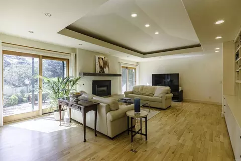 Living - 3540 Oak Pl, Carmel, CA 93923 photo 1 of 1