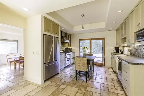 Kitchen - 3540 Oak Pl, Carmel, CA 93923 photo 1 of 1