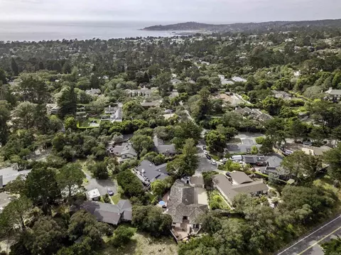 View/Area - 3540 Oak Pl, Carmel, CA 93923 photo 2 of 4