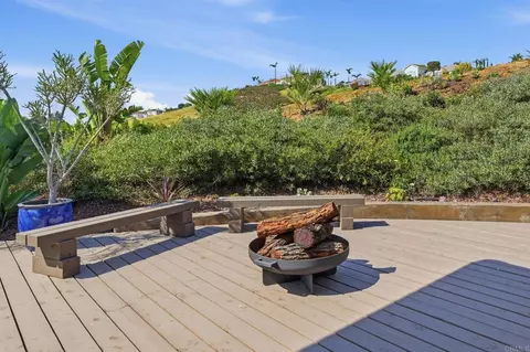Exterior - 4407 Ramona Dr, Fallbrook, CA 92028 photo 7 of 22