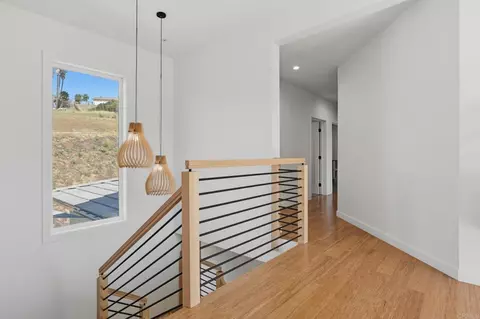 Entry Way - 4407 Ramona Dr, Fallbrook, CA 92028 photo 3 of 6