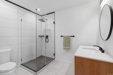 Bath - 4407 Ramona Dr, Fallbrook, CA 92028 photo 3 of 3
