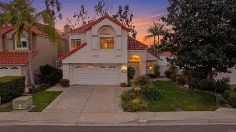 1465 Genoa Dr, Vista, CA 92081