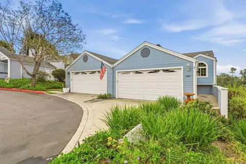 2807 Valley Vista Way, Oceanside, CA 92054