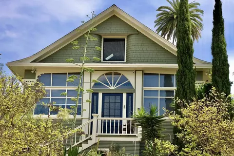 1079 21st St, San Diego, CA 92102