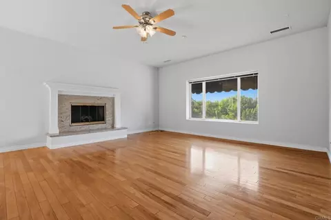 Living - 2596 Green Canyon Rd, Fallbrook, CA 92028 photo 7 of 9