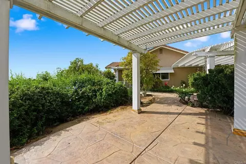 Exterior - 2596 Green Canyon Rd, Fallbrook, CA 92028 photo 16 of 18