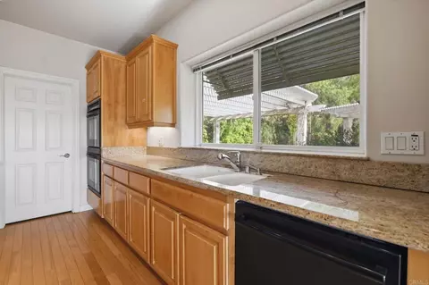 Kitchen - 2596 Green Canyon Rd, Fallbrook, CA 92028 photo 2 of 6