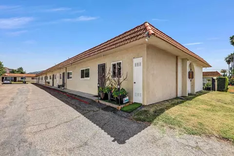 Exterior - 2012 E Mission Ave #6, Escondido, CA 92027 photo 1 of 2