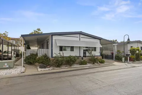 276 N El Camino Real #22, Oceanside, CA 92058