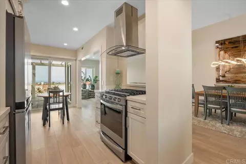 Kitchen - 6757 Heath Ct, Carlsbad, CA 92011 photo 2 of 4