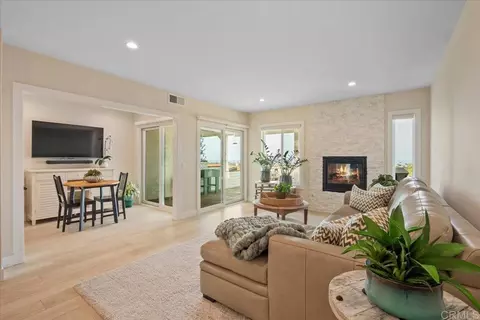 Living - 6757 Heath Ct, Carlsbad, CA 92011 photo 1 of 2