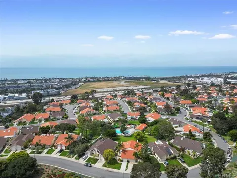 View/Area - 6757 Heath Ct, Carlsbad, CA 92011 photo 10 of 16