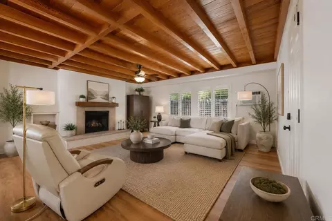 Living - 8009 Shantung Dr, Santee, CA 92071 photo 1 of 2
