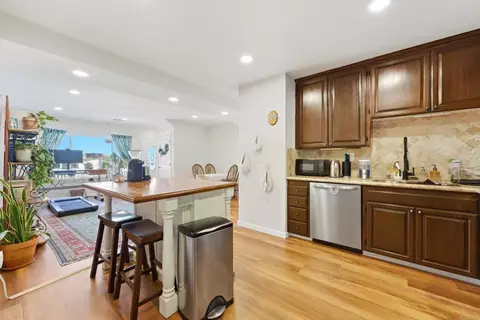 Kitchen - 8009 Shantung Dr, Santee, CA 92071 photo 1 of 2