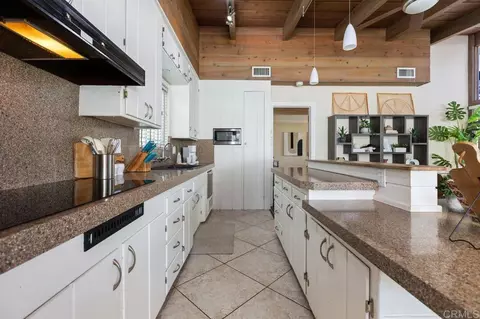 Kitchen - 367 Beech Ave, Carlsbad, CA 92008 photo 2 of 3