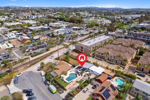 View/Area - 367 Beech Ave, Carlsbad, CA 92008 photo 4 of 9