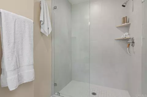 Bath - 367 Beech Ave, Carlsbad, CA 92008 photo 1 of 3