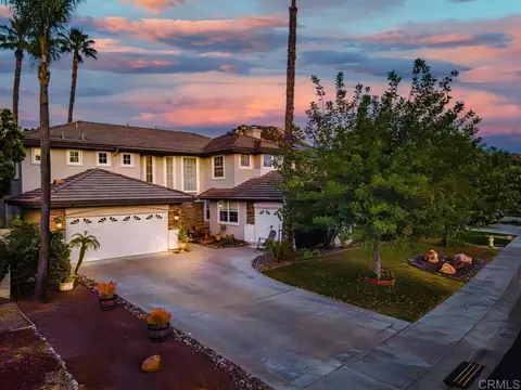 2312 Orchard View Ln, Escondido, CA 92027