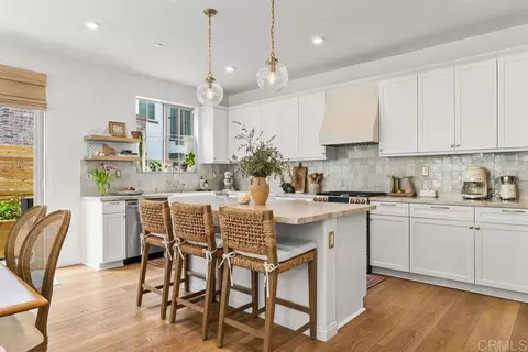 1763 Laurelwood Way, Oceanside, CA 92057