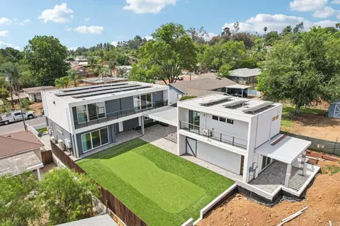 View/Area - 139 Almond St, Fallbrook, CA 92028 photo 2 of 5