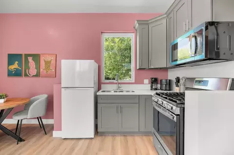 Kitchen - 139 Almond St, Fallbrook, CA 92028 photo 4 of 4